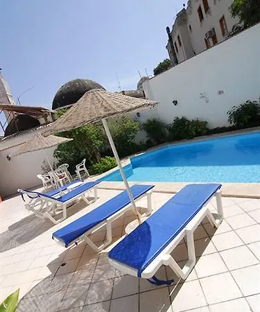 Akdeniz Apart Otel Kuşadası