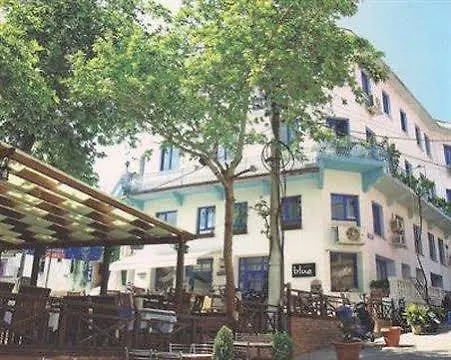 Lägenhetshotell Akdeniz 3*