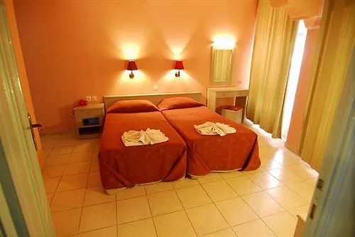 Akdeniz Lägenhetshotell Kusadası