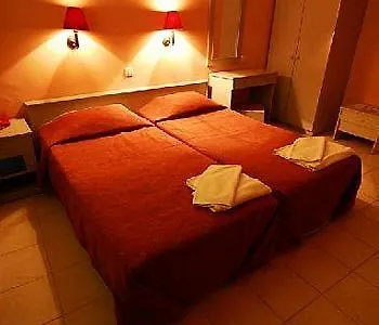Akdeniz 3* Κουσάντασι